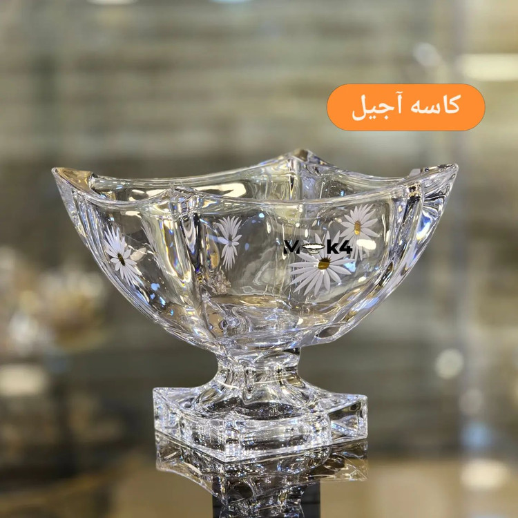 سرویس زیبای ایگل گل بابونه